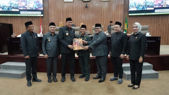 
 Paripurna DPRD Kota Bekasi Terkait LKPJ Kepala Daerah Tahun 2024 dan Persetujuan Raperda