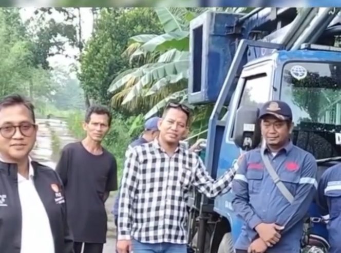 
 Alimudin Tindaklanjuti Aspirasi Warga, Lampu PJU Dipasang di Makam Poncol Cimuning