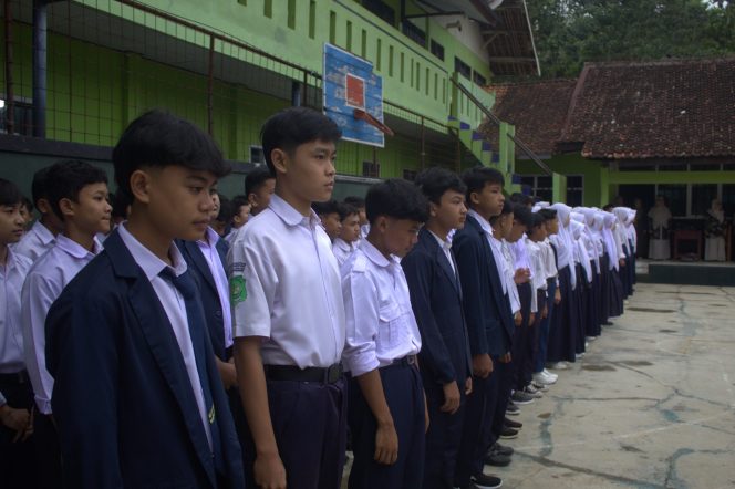 
 SMA Plus Al-Hasibiyah Sukabumi Tumbuh Pesat di Tengah Kebijakan SPMB Jawa Barat yang Menguntungkan Sekolah Negeri