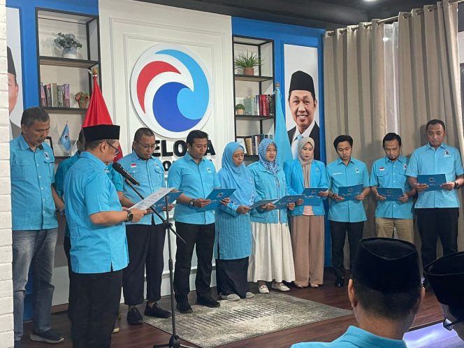 
 Pelantikan Jajaran Pengurus Partai Gelora Seluruh Indonesia, Mohamad Kurniawan Kembali Pimpin Kota Bekasi