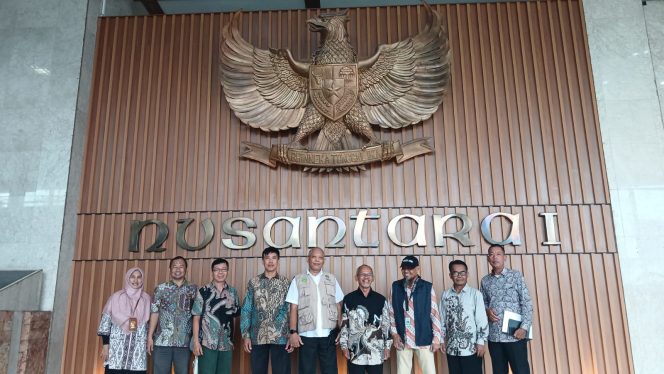 
 DPRD Bekasi Kawal Aspirasi Warga Karangsatria soal Longsor dan Banjir Kali Bekasi