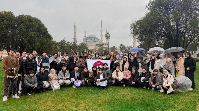 
 Idulfitri 2026 di Turki: Diaspora Indonesia Hadirkan Nuansa Nusantara di Tengah Musim Dingin Istanbul
